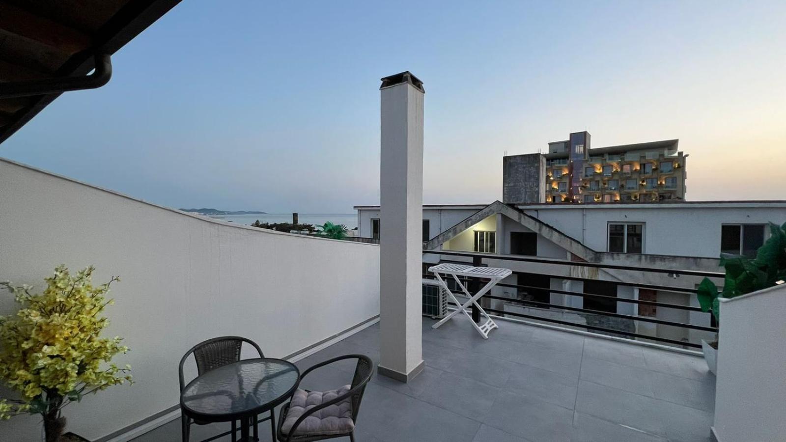 Sea View Apartments Golem  Exterior foto