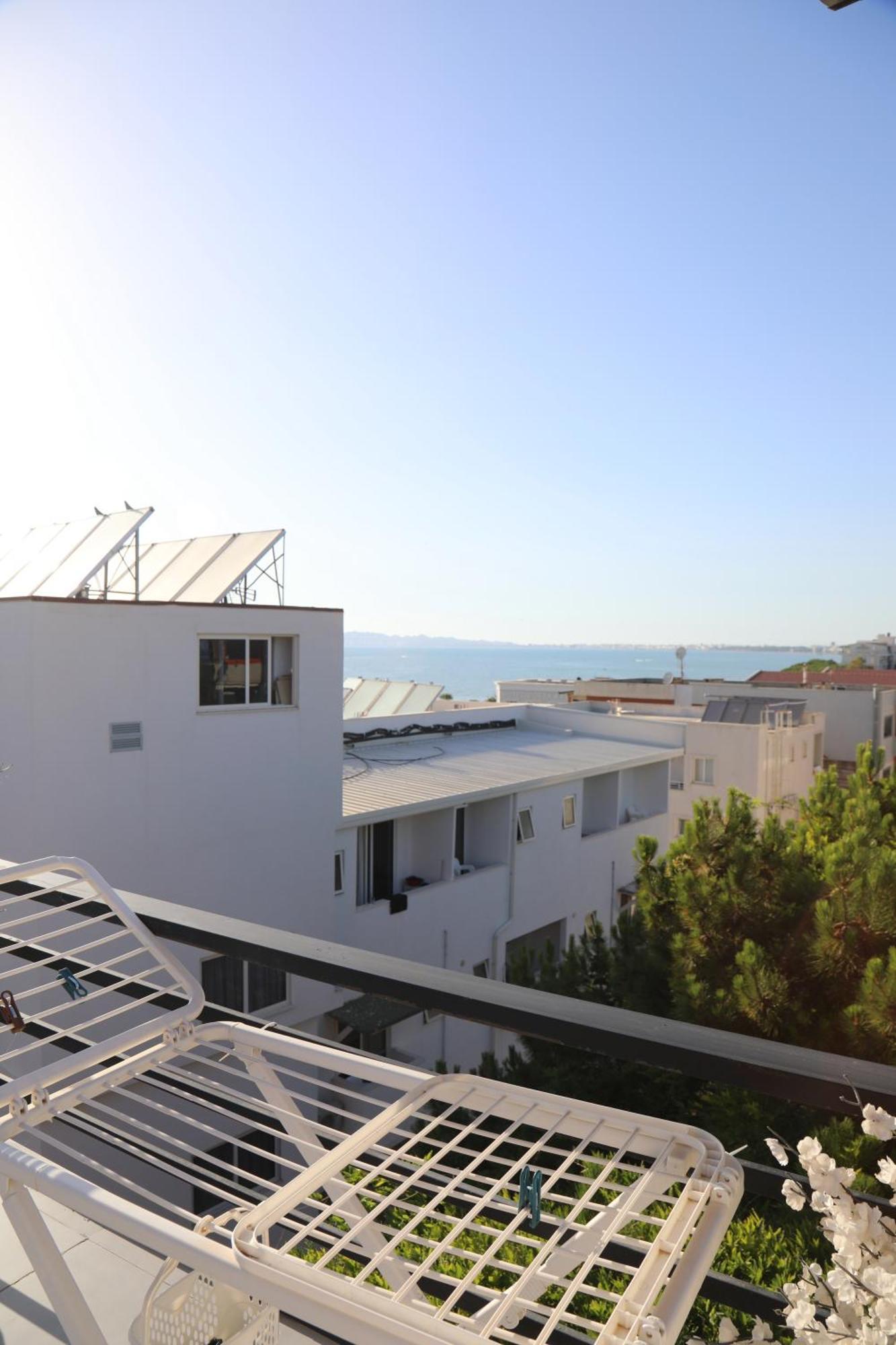 Sea View Apartments Golem  Exterior foto