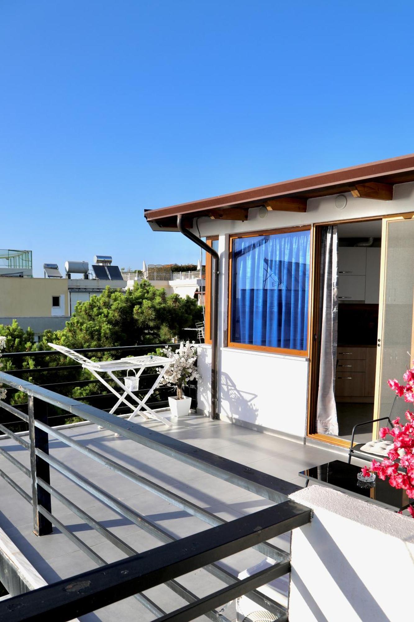 Sea View Apartments Golem  Exterior foto